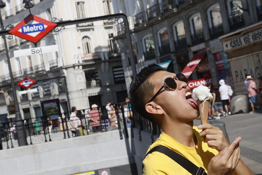 calor en puerta del Sol de Madrid